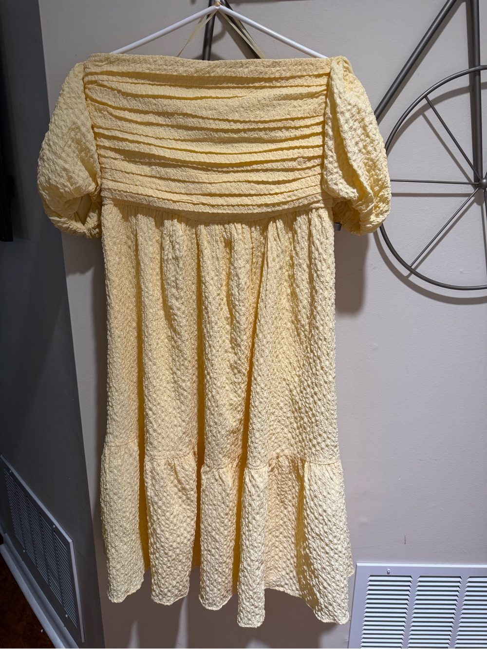 Abercrombie Smocked Off-Shoulder Cottagecore Midi Dress Light Yellow Size Large